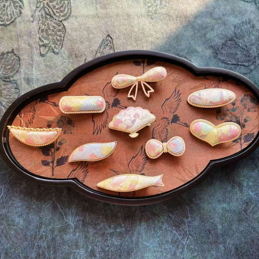 Hair Clip : Hidden Blossom