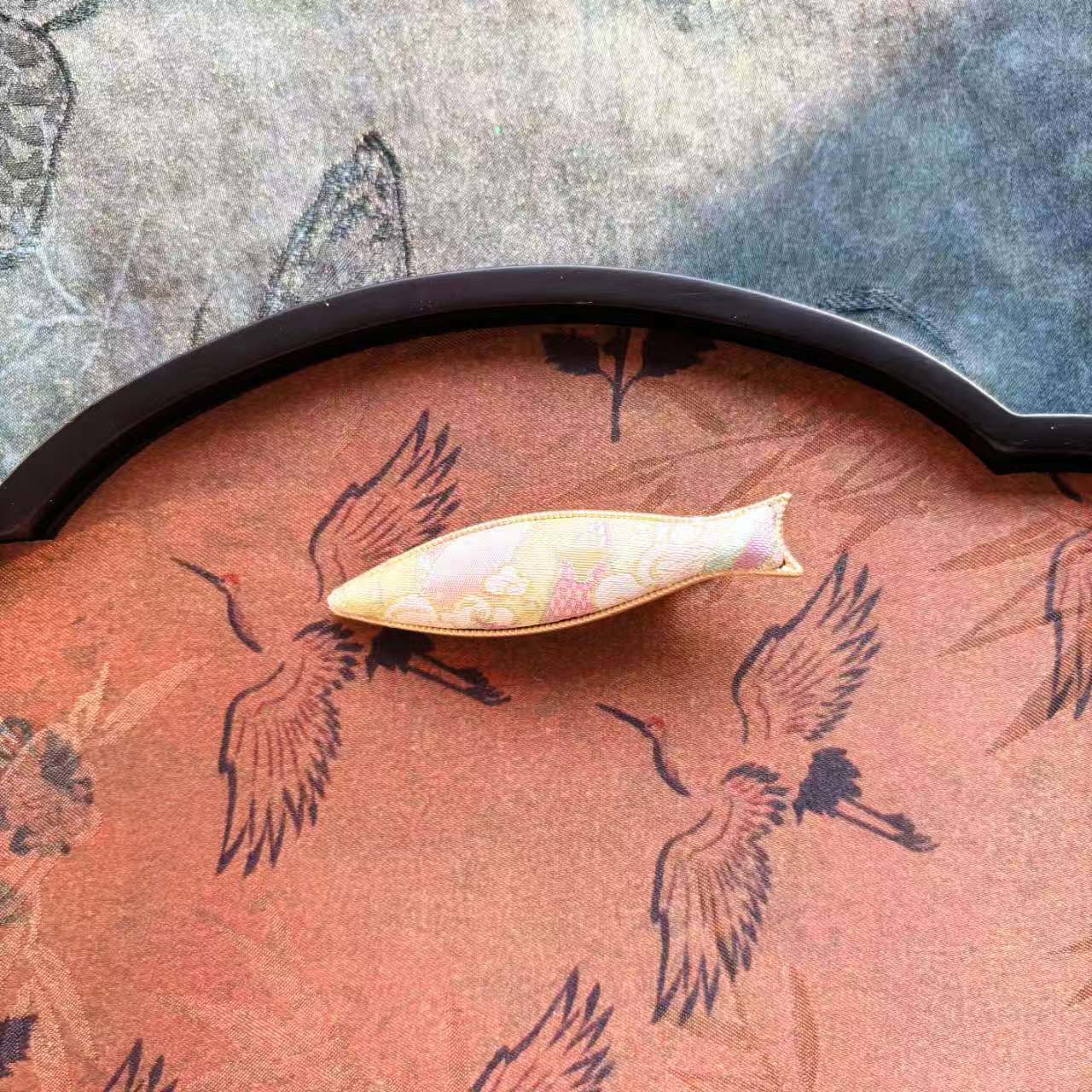 Hair Clip : Hidden Blossom